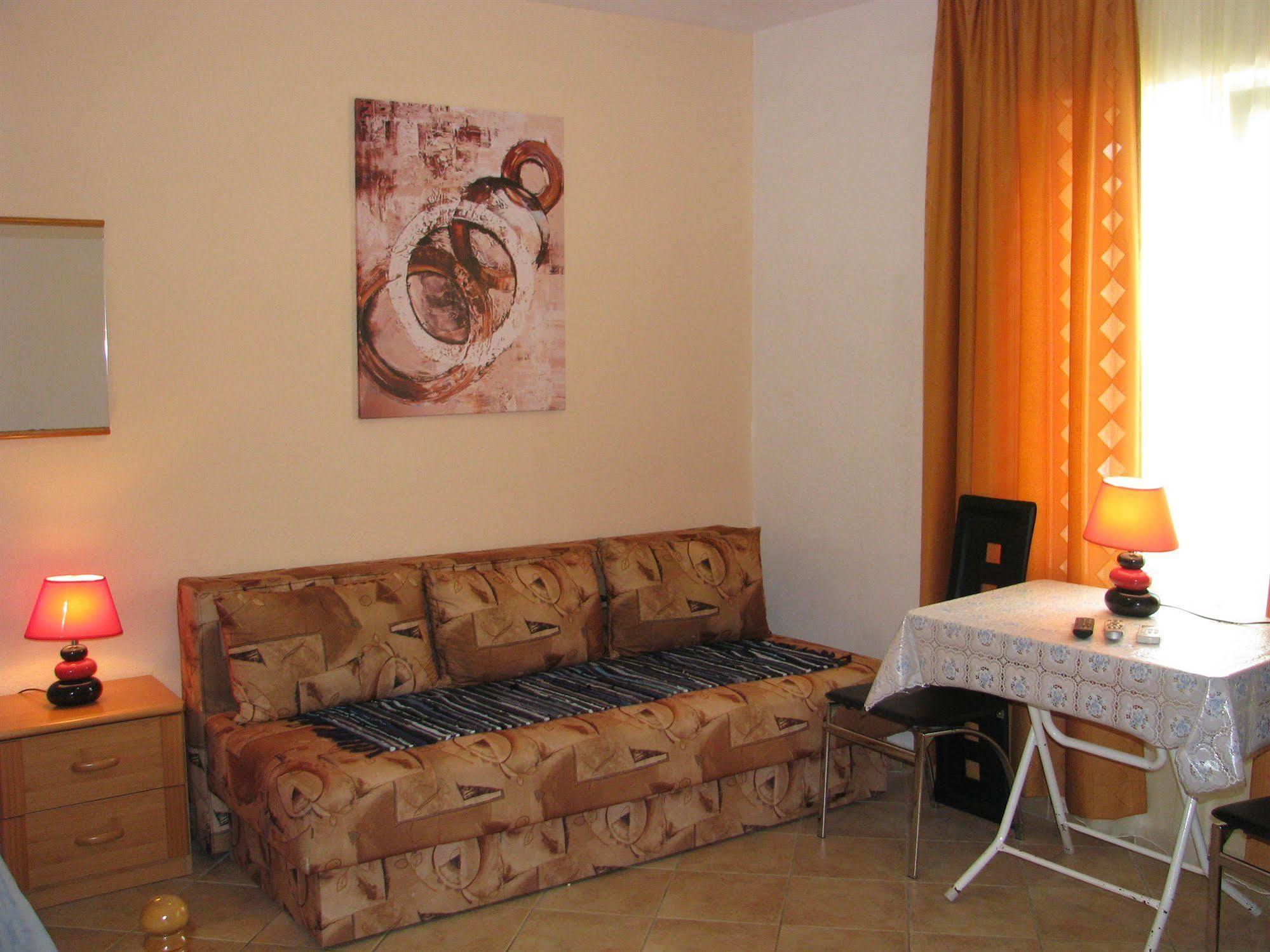 Maki Apartments - Plavi Horizonti Beach Tivat Ngoại thất bức ảnh