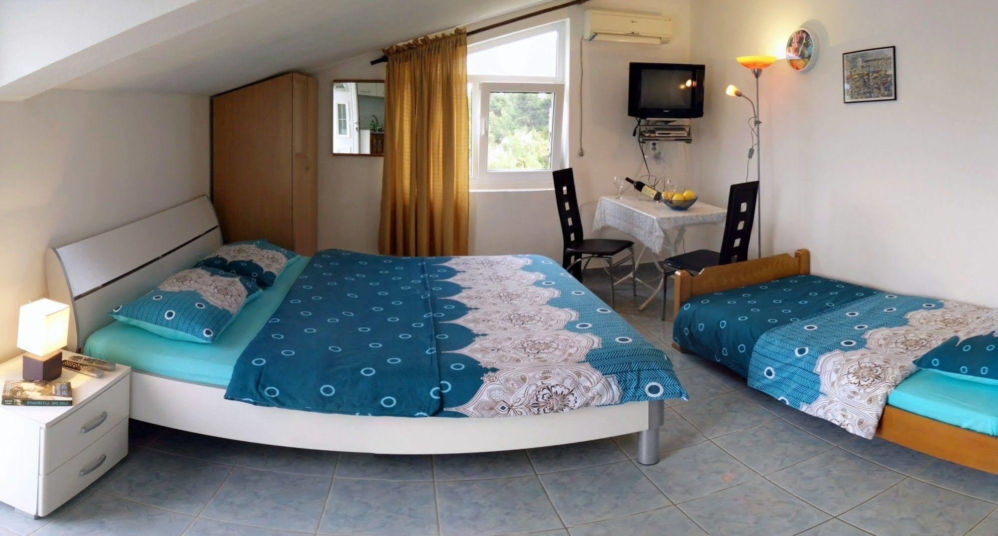 Maki Apartments - Plavi Horizonti Beach Tivat Ngoại thất bức ảnh