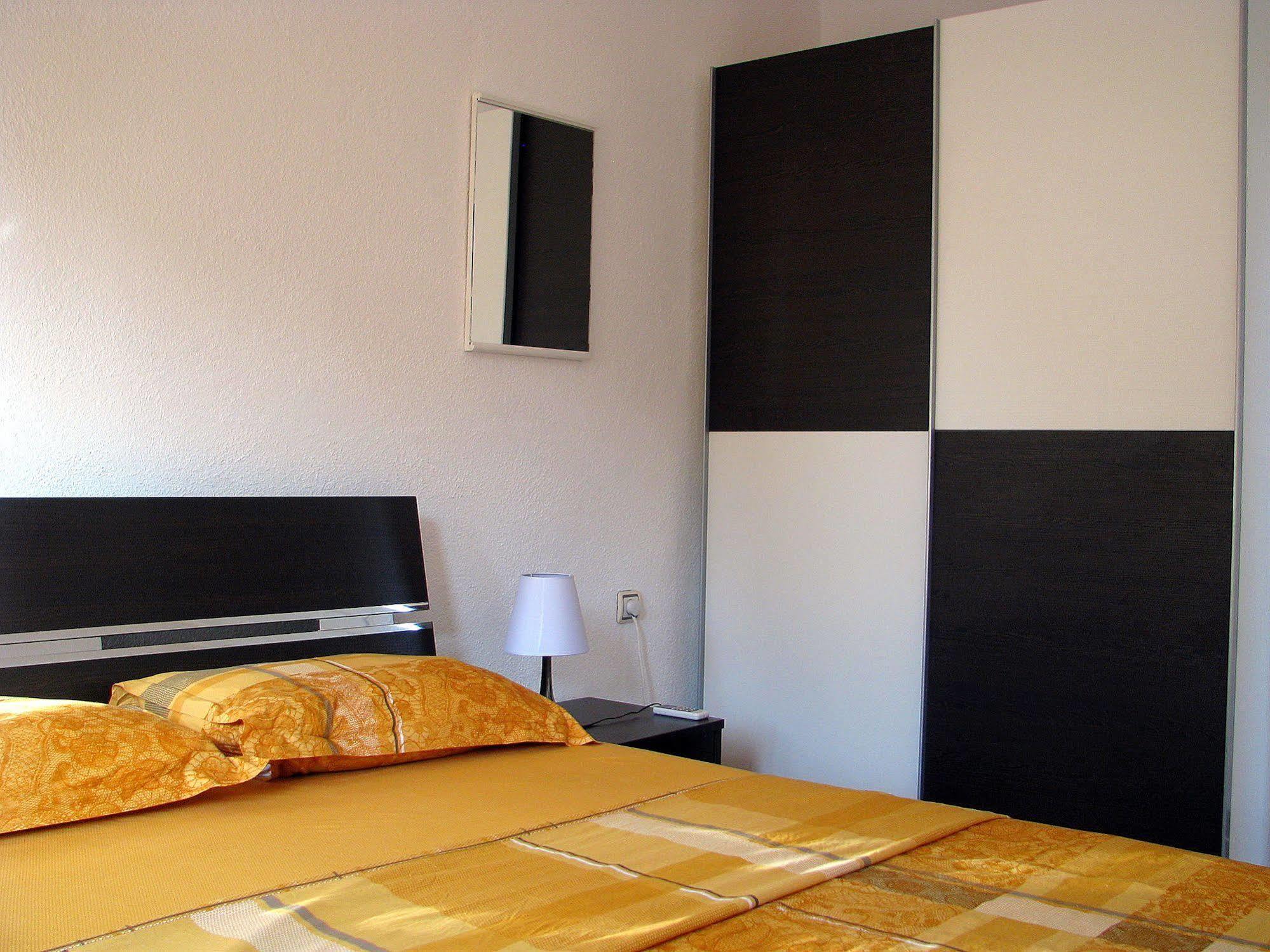 Maki Apartments - Plavi Horizonti Beach Tivat Ngoại thất bức ảnh